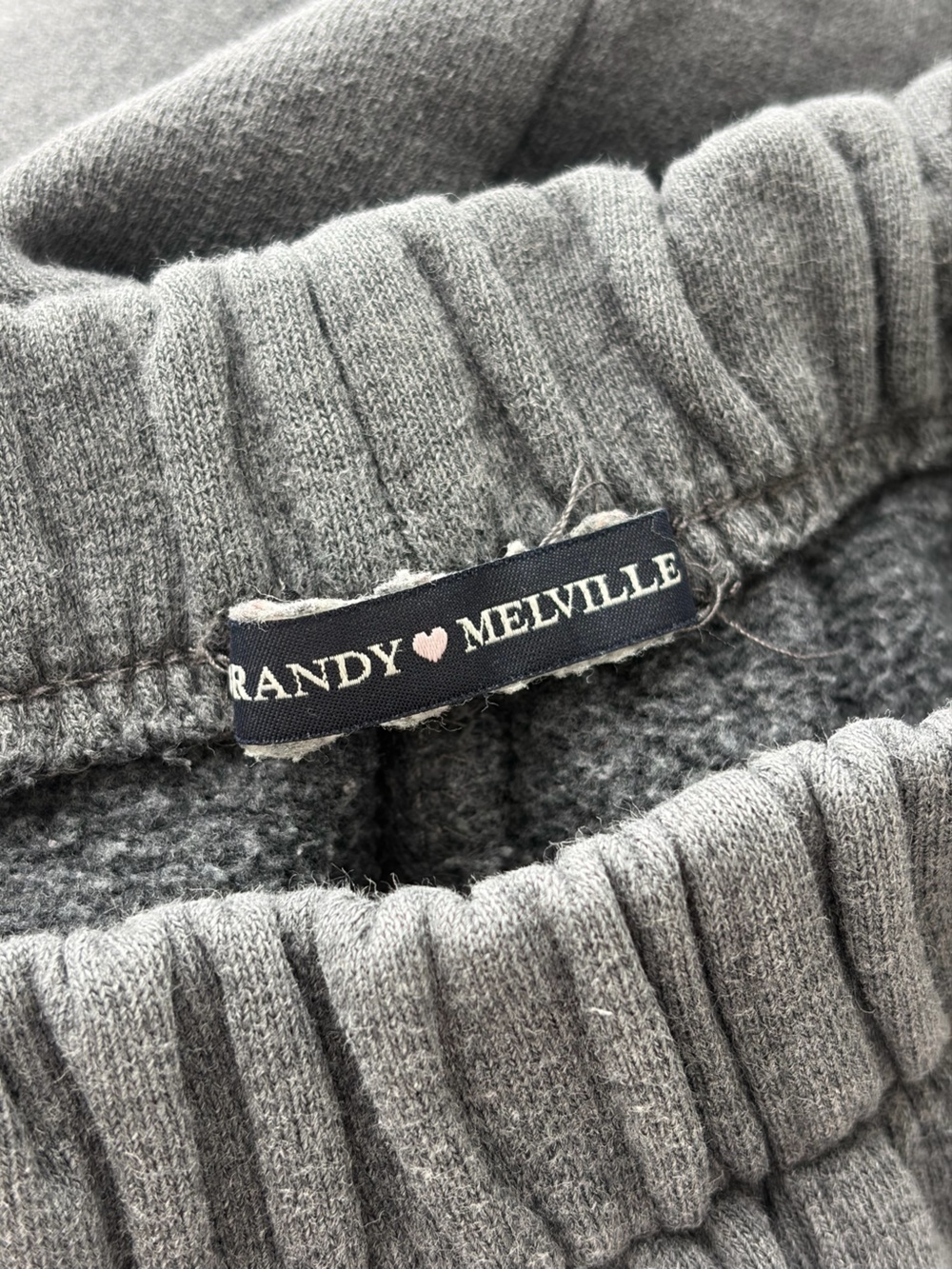 Brandy Melville Rosa Sweatpants Joggers - Picture 5 of 5